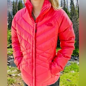 North Face Reddish Orangey Pinkish Puffer Jacket Woman’s Size Small New W/O Tags